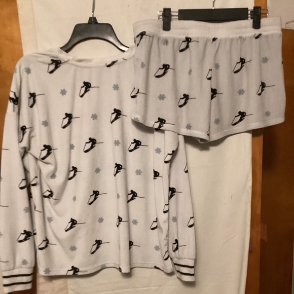 P J SALVAGE PAJAMA SHOTS SET SZ L - Picture 5 of 10